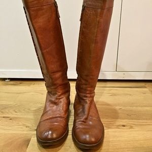 Henry Cuir Beaded Boots